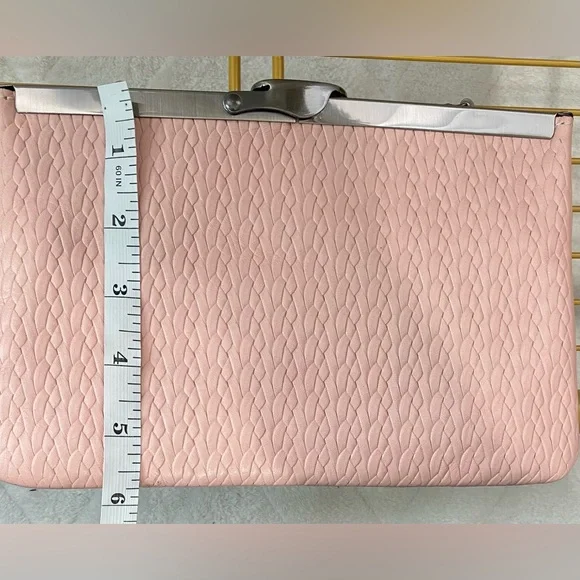 Patricia Nash Bags Patricia Nash Pink Asher Twisted Frame Clutch - Picture 7 of 13